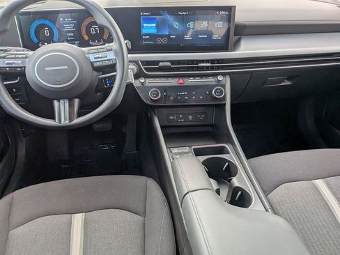 Used 2025 Hyundai Sonata SEL FWD image 27