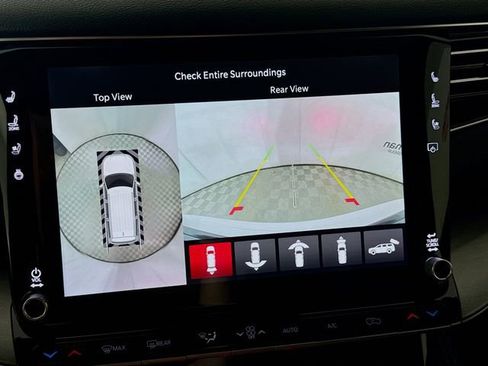 New 2026 Jeep Grand Wagoneer 4WD image 14