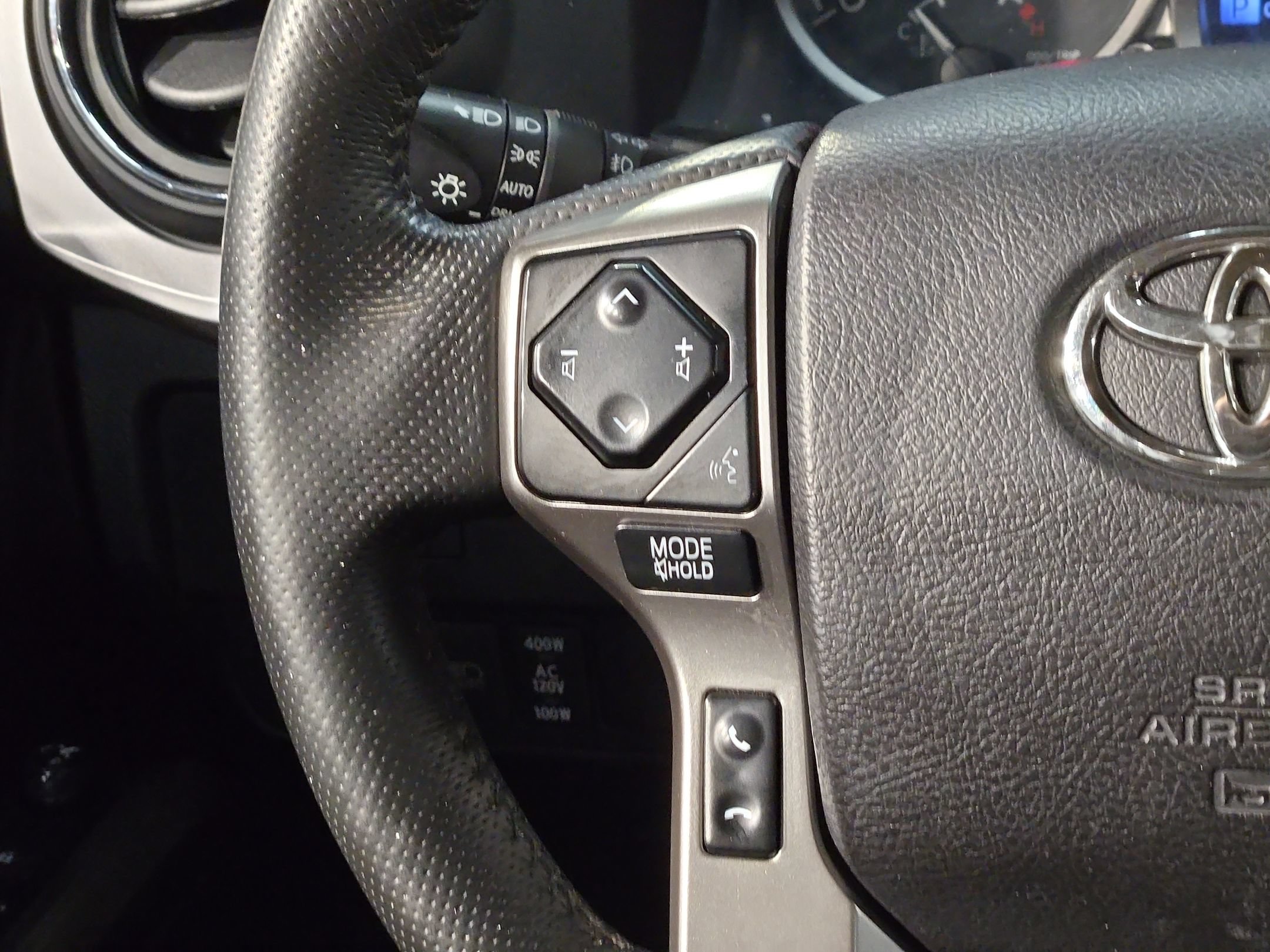 Used 2021 Toyota Tacoma Limited w/ Nightshade Package AWD/4WD image 28