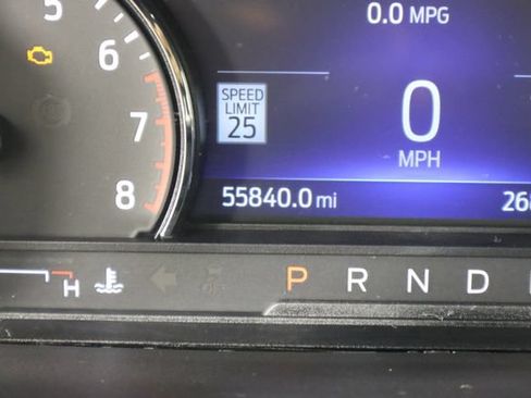 Used 2021 Ford Explorer XLT w/ Equipment Group 202A AWD/4WD image 43