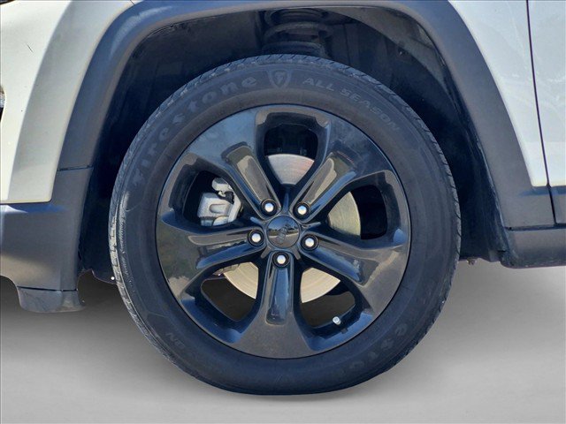 Used 2021 Jeep Compass Latitude FWD image 23