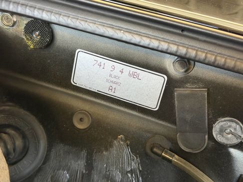 Used 1997 Porsche 911 Carrera 4S image 17