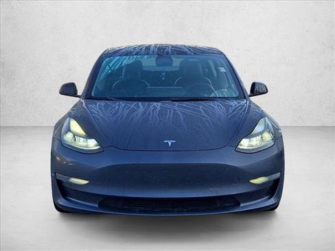 Used 2022 Tesla Model 3 Long Range AWD/4WD image 2