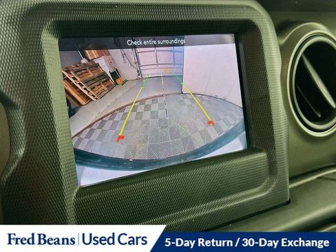 Used 2022 Jeep Wrangler Unlimited Sport image 15