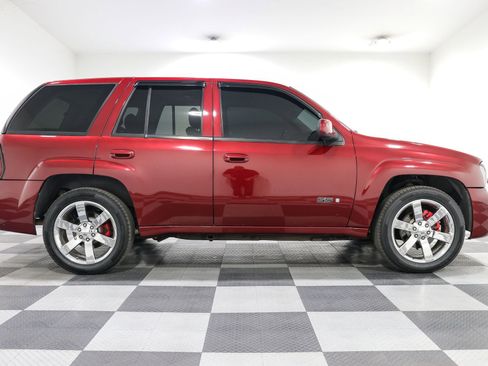 Used 2008 Chevrolet TrailBlazer SS w/ Sun And Sound Package image 8