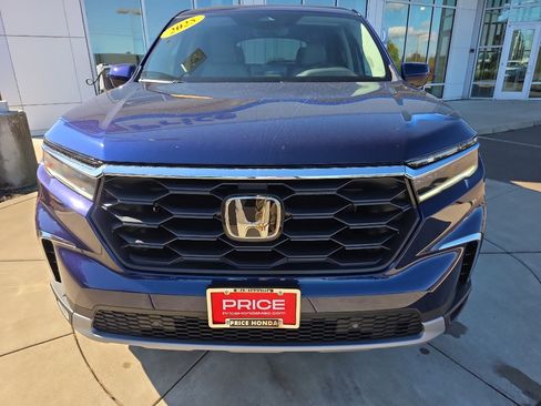 New 2025 Honda Pilot EX-L image 11