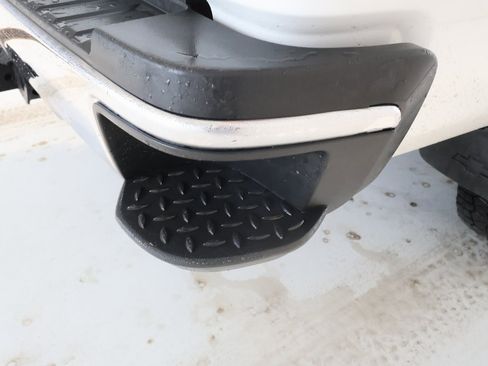 Used 2015 Chevrolet Silverado 2500 LT w/ LT Convenience Package image 31