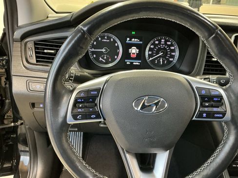 Used 2019 Hyundai Sonata Limited image 9