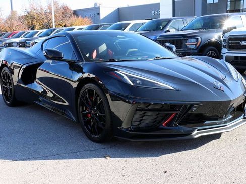 Used 2024 Chevrolet Corvette Stingray Preferred Cpe w/ 2LT image 4