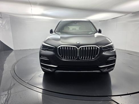 Used 2021 BMW X5 xDrive40i w/ Premium Package AWD/4WD image 2
