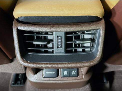 Used 2019 Lexus ES 350 Ultra Luxury image 28