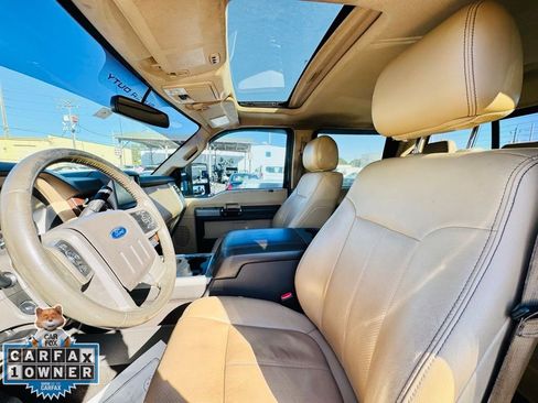 Used 2015 Ford F350 Lariat w/ Lariat Ultimate Package image 8