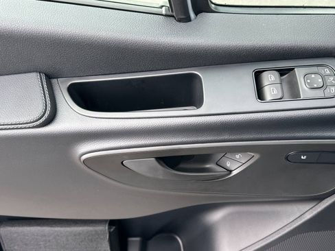 New 2025 Mercedes-Benz Sprinter 2500 image 11