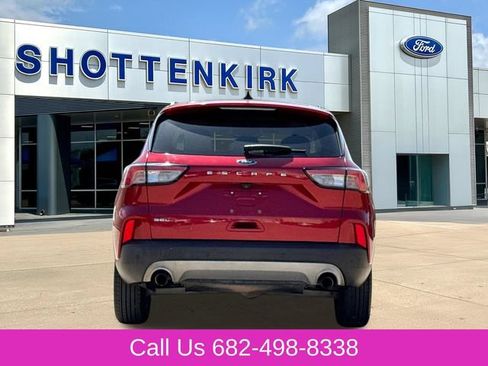 Used 2022 Ford Escape SEL w/ Technology Package FWD image 7