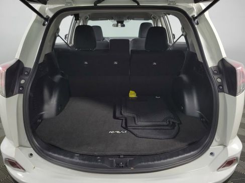 Used 2017 Toyota RAV4 LE w/ Carpet Mat Package FWD image 26