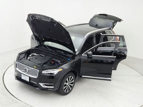 New 2025 Volvo XC90 B6 Plus w/ Protection Package Premier image 15