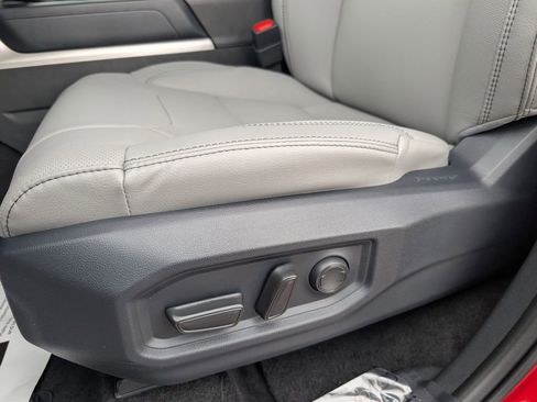 New 2026 Toyota Tundra SR5 AWD/4WD image 11