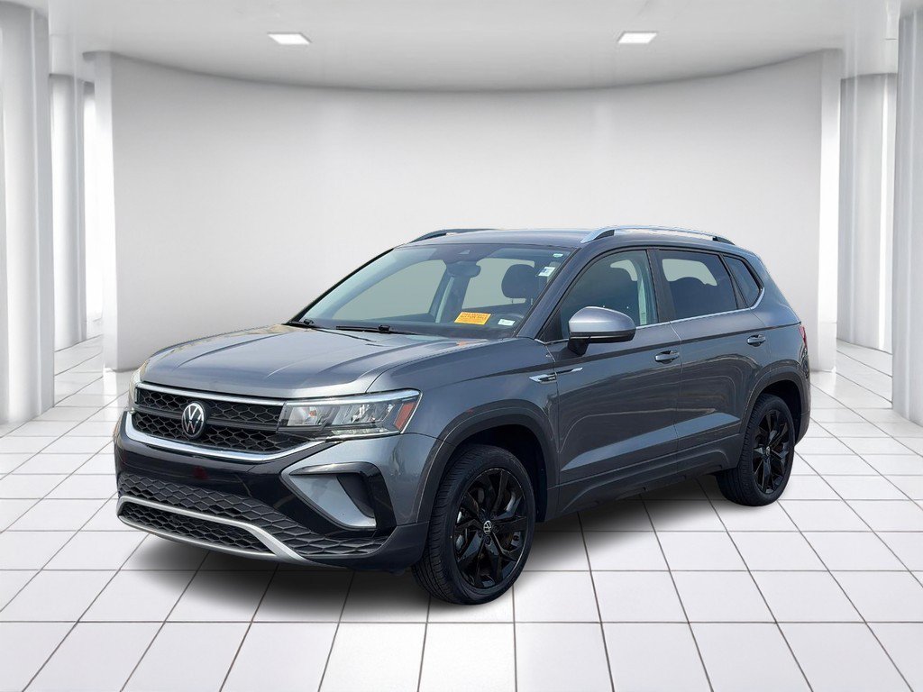 Used 2023 Volkswagen Taos SE w/ Black Wheel Package FWD image 7
