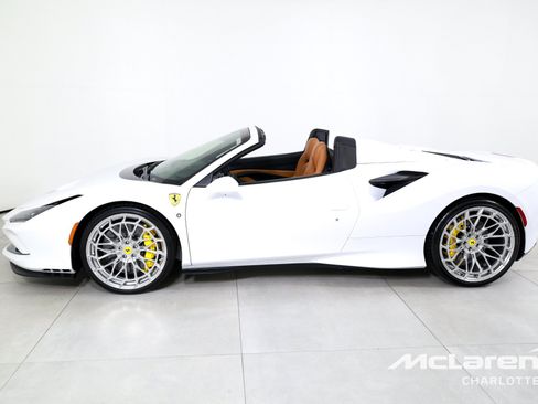 Used 2023 Ferrari F8 Tributo RWD image 6