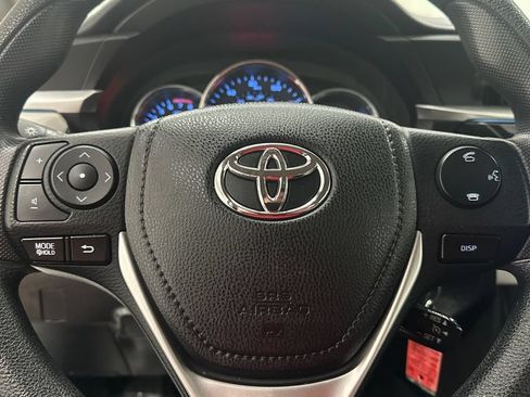 Used 2015 Toyota Corolla LE FWD image 14