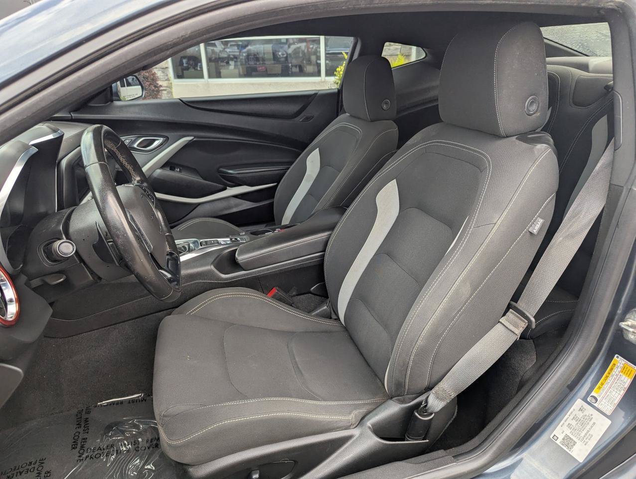 Used 2020 Chevrolet Camaro LT RWD image 12