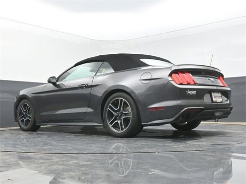 Used 2020 Ford Mustang Premium image 37