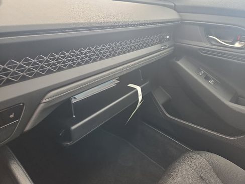 Certified 2025 Honda Accord SE image 21