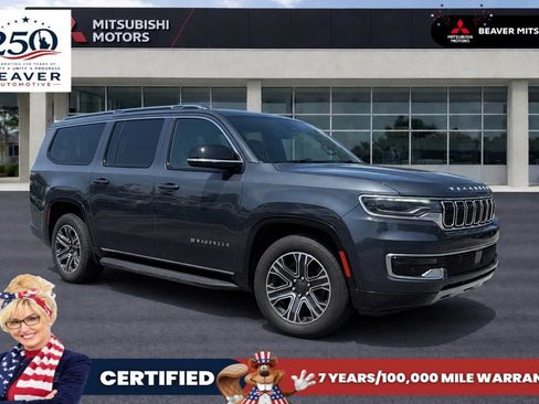Used 2024 Jeep Wagoneer L Series II RWD image 1