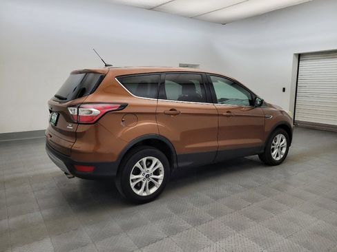 Used 2017 Ford Escape SE FWD image 10