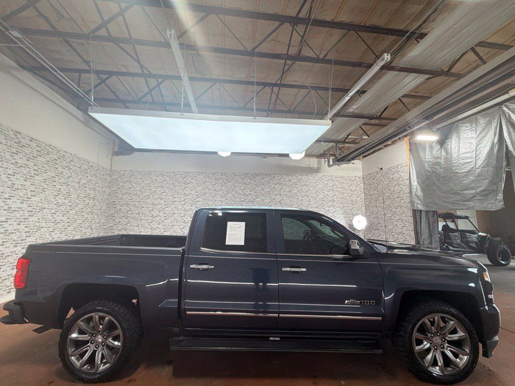 Used 2018 Chevrolet Silverado 1500 LTZ Z71 w/ Centennial Edition AWD/4WD image 8