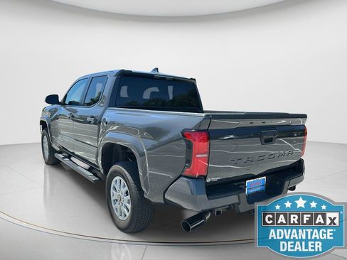 Used 2024 Toyota Tacoma SR5 RWD image 7