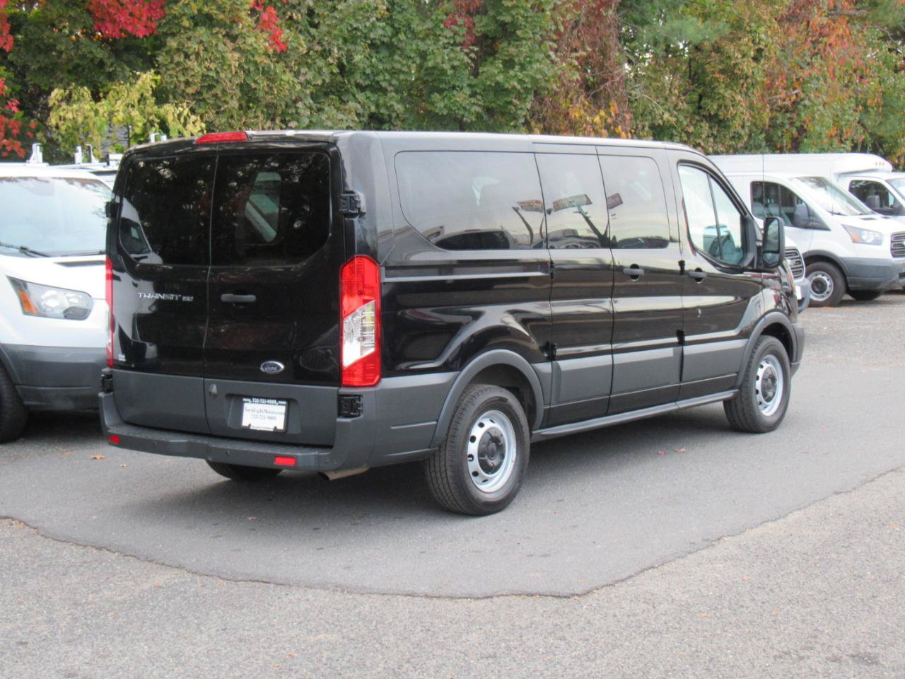 Used 2017 Ford Transit 150 XL RWD image 5