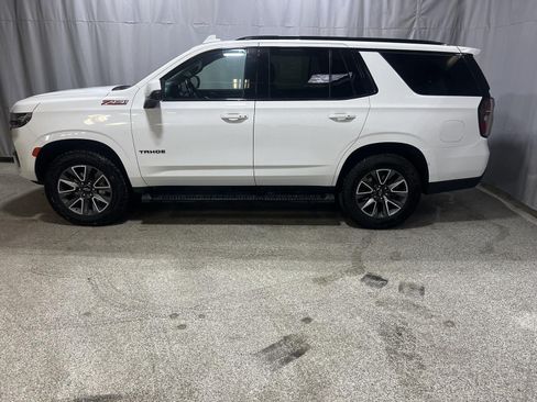Used 2023 Chevrolet Tahoe Z71 w/ Luxury Package AWD/4WD image 1
