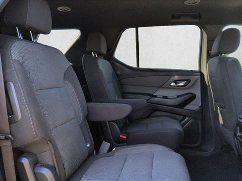 Used 2023 Chevrolet Traverse LT w/ Midnight/Sport Edition AWD/4WD image 20