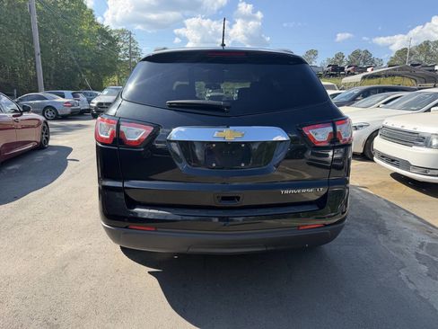 Used 2015 Chevrolet Traverse LT FWD image 5