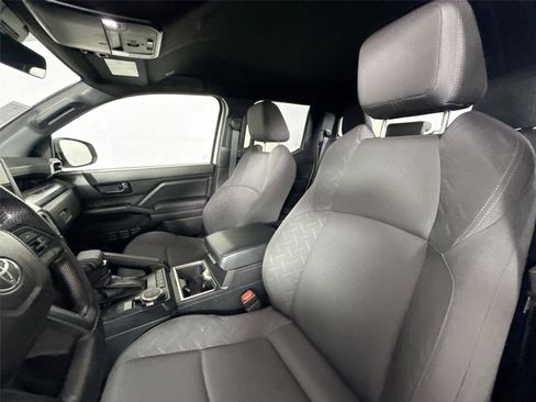 Certified 2025 Toyota Tacoma SR5 image 3