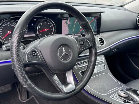Certified 2018 Mercedes-Benz E 300 4MATIC image 14