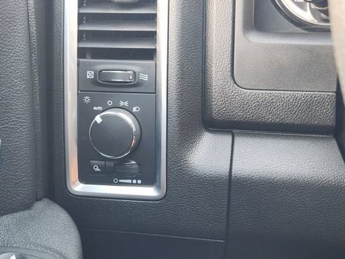 Used 2024 RAM 1500 Warlock RWD image 23