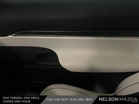 Used 2023 Tesla Model X Plaid image 36