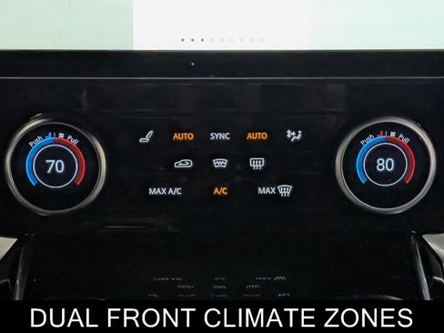 Used 2023 Land Rover Range Rover SE image 30