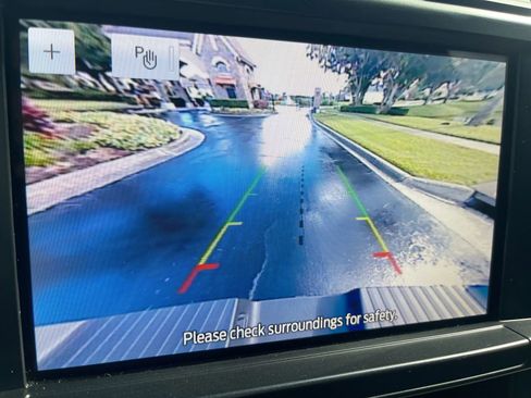 Used 2024 Ford F250 XL w/ XL Chrome Package image 11