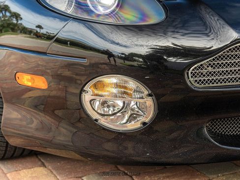 Used 2000 Aston Martin DB7 Vantage RWD image 44