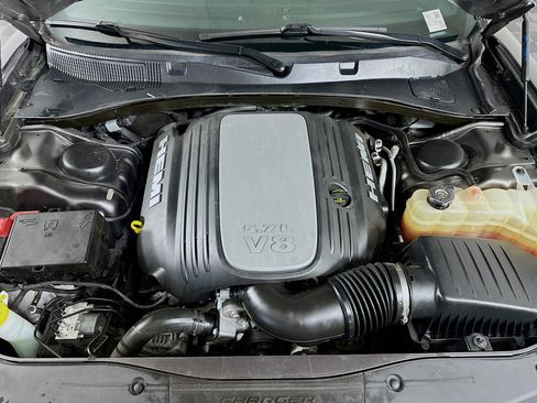 Used 2021 Dodge Charger R/T w/ Blacktop Package image 30