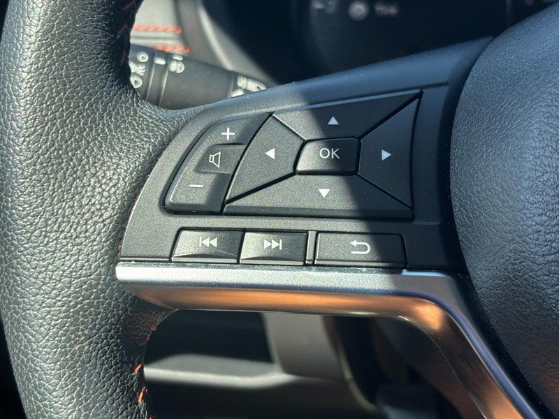 Used 2024 Nissan Kicks SR FWD image 19