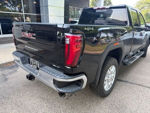 Used 2024 GMC Sierra 2500 SLT w/ SLT Premium Package AWD/4WD image 7