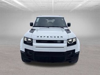 Used 2025 Land Rover Defender 130 X-Dynamic SE AWD/4WD video 4