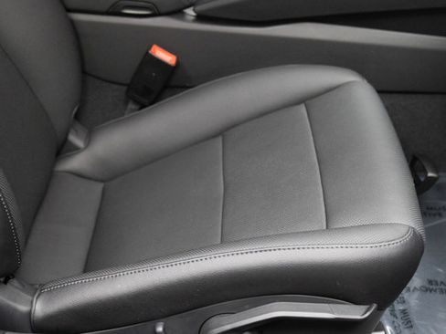 Used 2025 Porsche 718 Cayman image 51