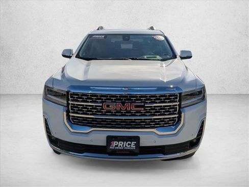 Used 2023 GMC Acadia Denali image 2
