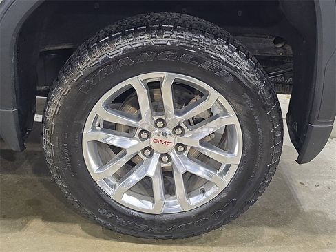 Used 2019 GMC Sierra 1500 SLT image 33