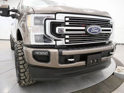 Used 2020 Ford F250 Limited w/ FX4 Off-Road Package image 43
